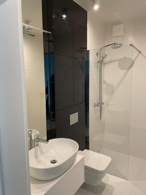 Apartament Z Widokiem Na Morze Miedzyzdroje Luaran gambar